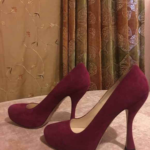 Prada Magenta Suede Platform Pumps - Picture 3 of 8